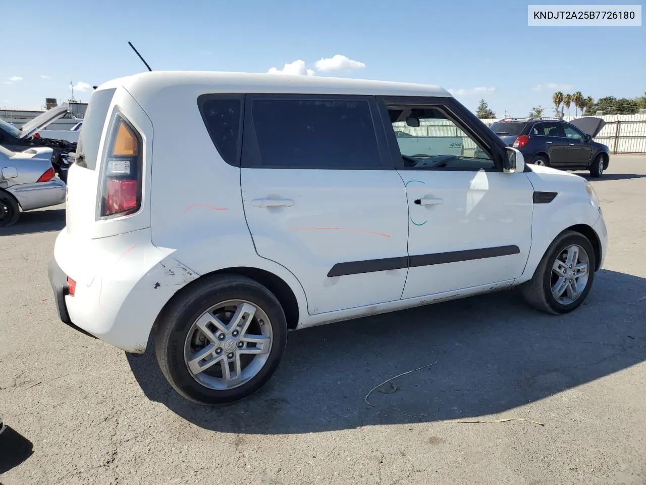 2011 Kia Soul + VIN: KNDJT2A25B7726180 Lot: 71124274