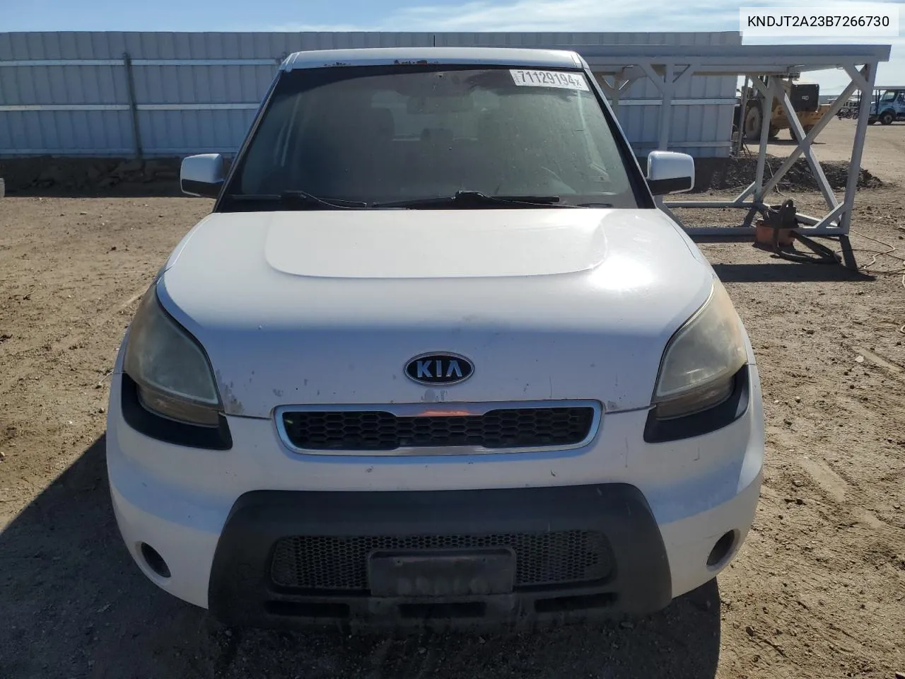 2011 Kia Soul + VIN: KNDJT2A23B7266730 Lot: 71129194