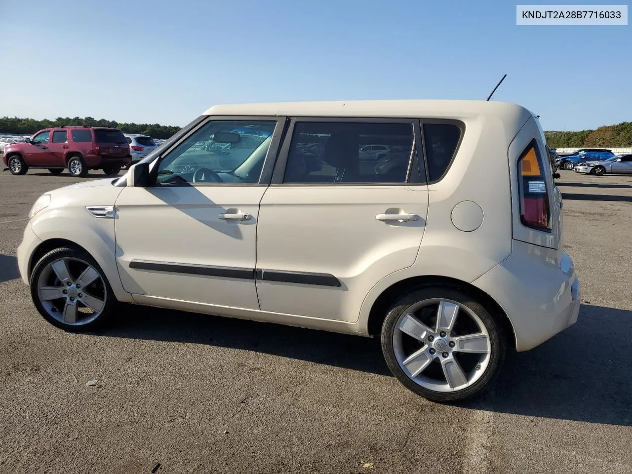 2011 Kia Soul + VIN: KNDJT2A28B7716033 Lot: 71149544