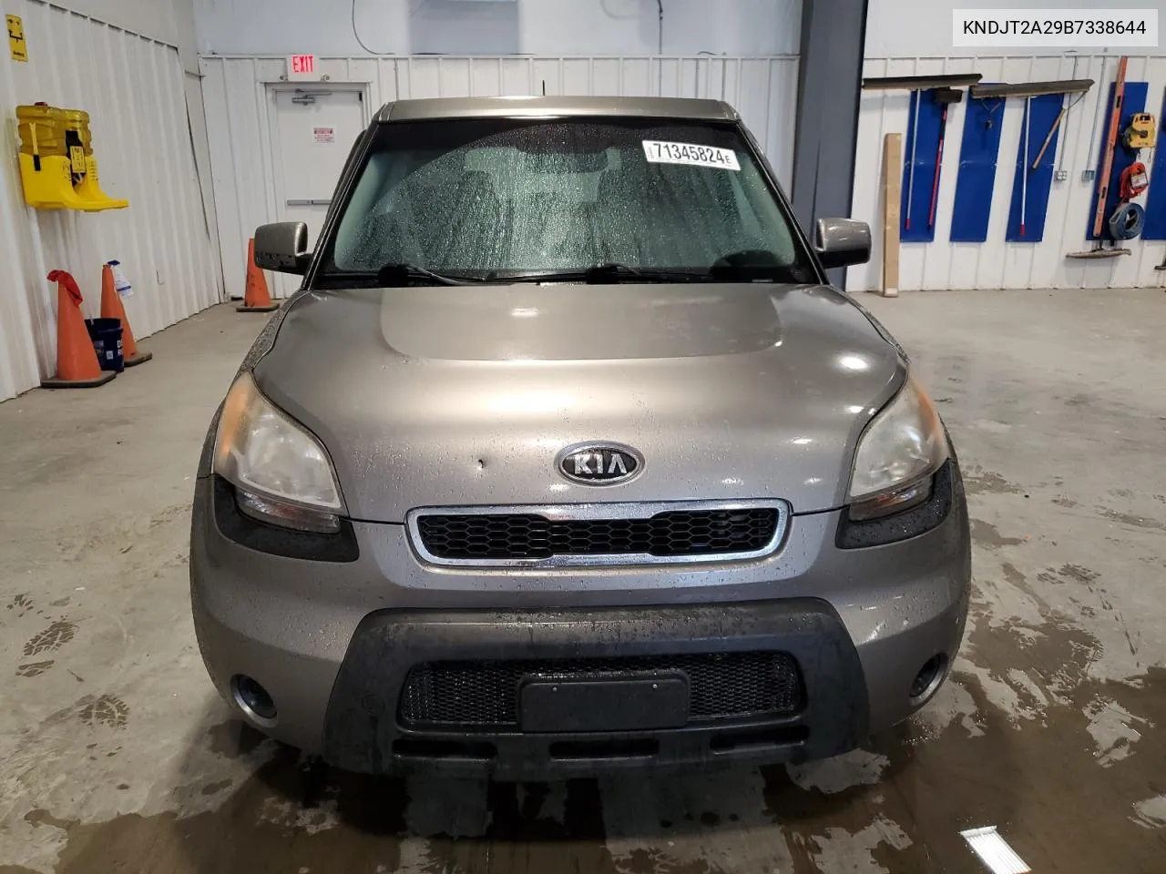 KNDJT2A29B7338644 2011 Kia Soul +