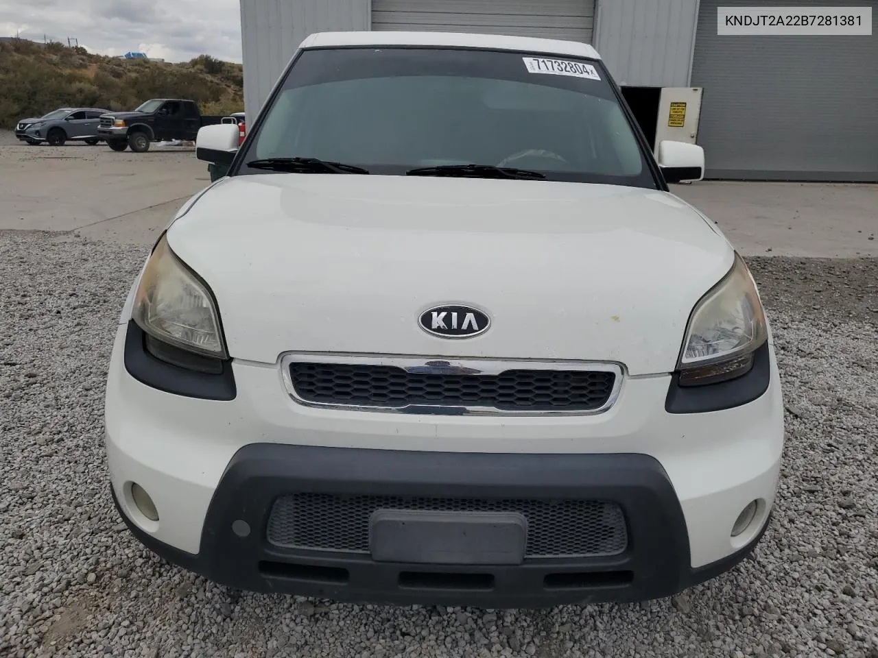 2011 Kia Soul + VIN: KNDJT2A22B7281381 Lot: 71732804