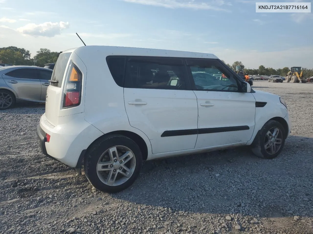 2011 Kia Soul + VIN: KNDJT2A21B7716164 Lot: 72795624