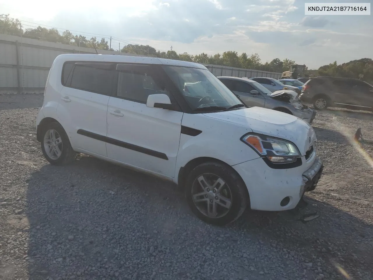 2011 Kia Soul + VIN: KNDJT2A21B7716164 Lot: 72795624