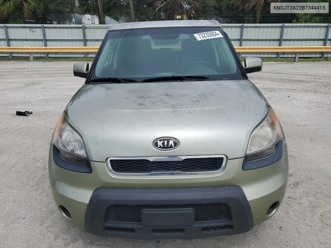 2011 Kia Soul + VIN: KNDJT2A22B7344415 Lot: 73235004