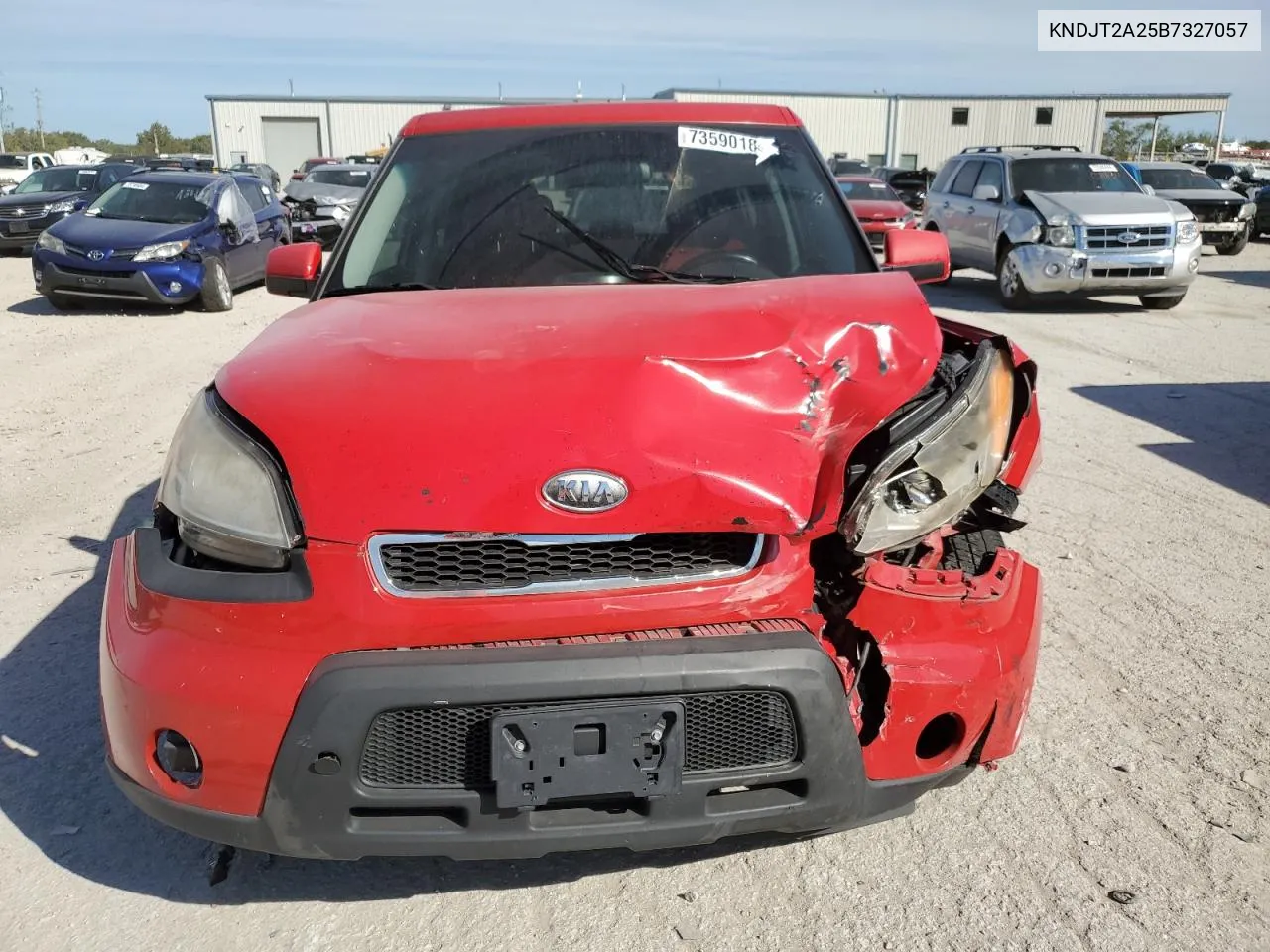 2011 Kia Soul + VIN: KNDJT2A25B7327057 Lot: 73710104