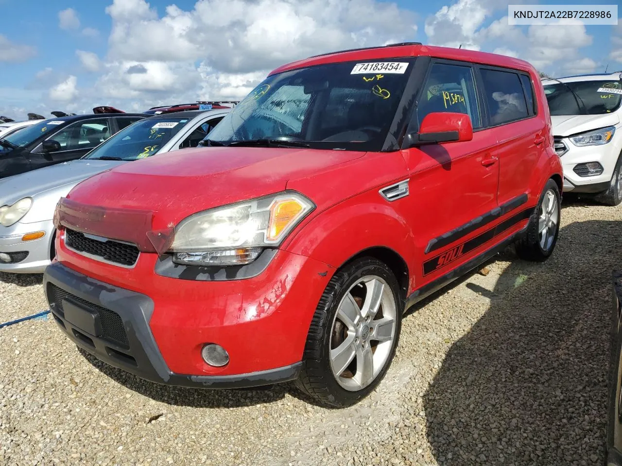 KNDJT2A22B7228986 2011 Kia Soul +