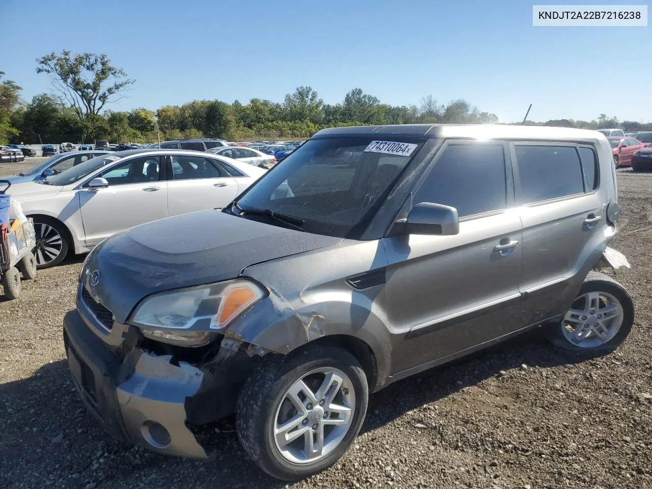 2011 Kia Soul + VIN: KNDJT2A22B7216238 Lot: 74310064