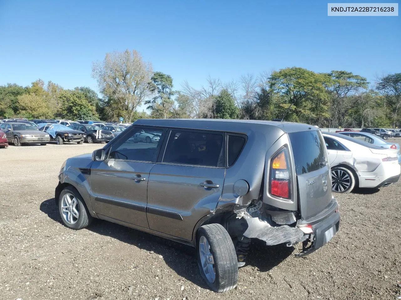 2011 Kia Soul + VIN: KNDJT2A22B7216238 Lot: 74310064