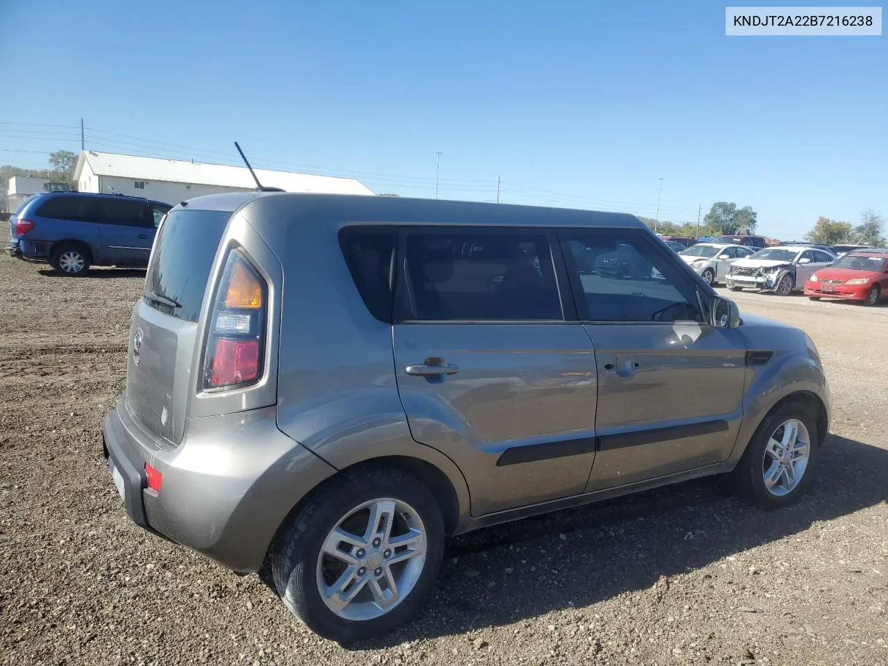 2011 Kia Soul + VIN: KNDJT2A22B7216238 Lot: 74310064