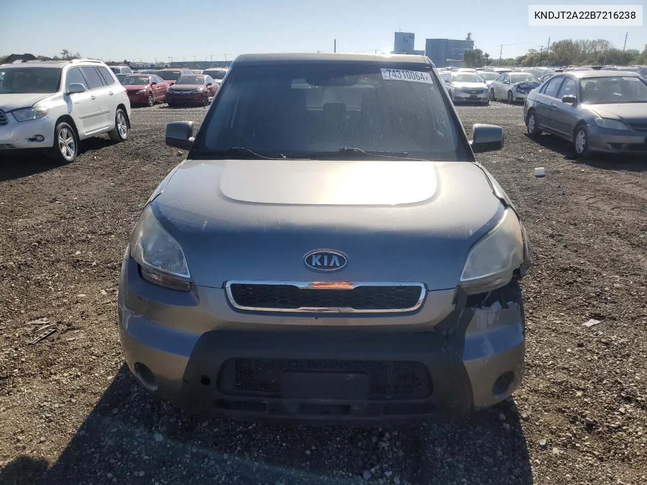 2011 Kia Soul + VIN: KNDJT2A22B7216238 Lot: 74310064