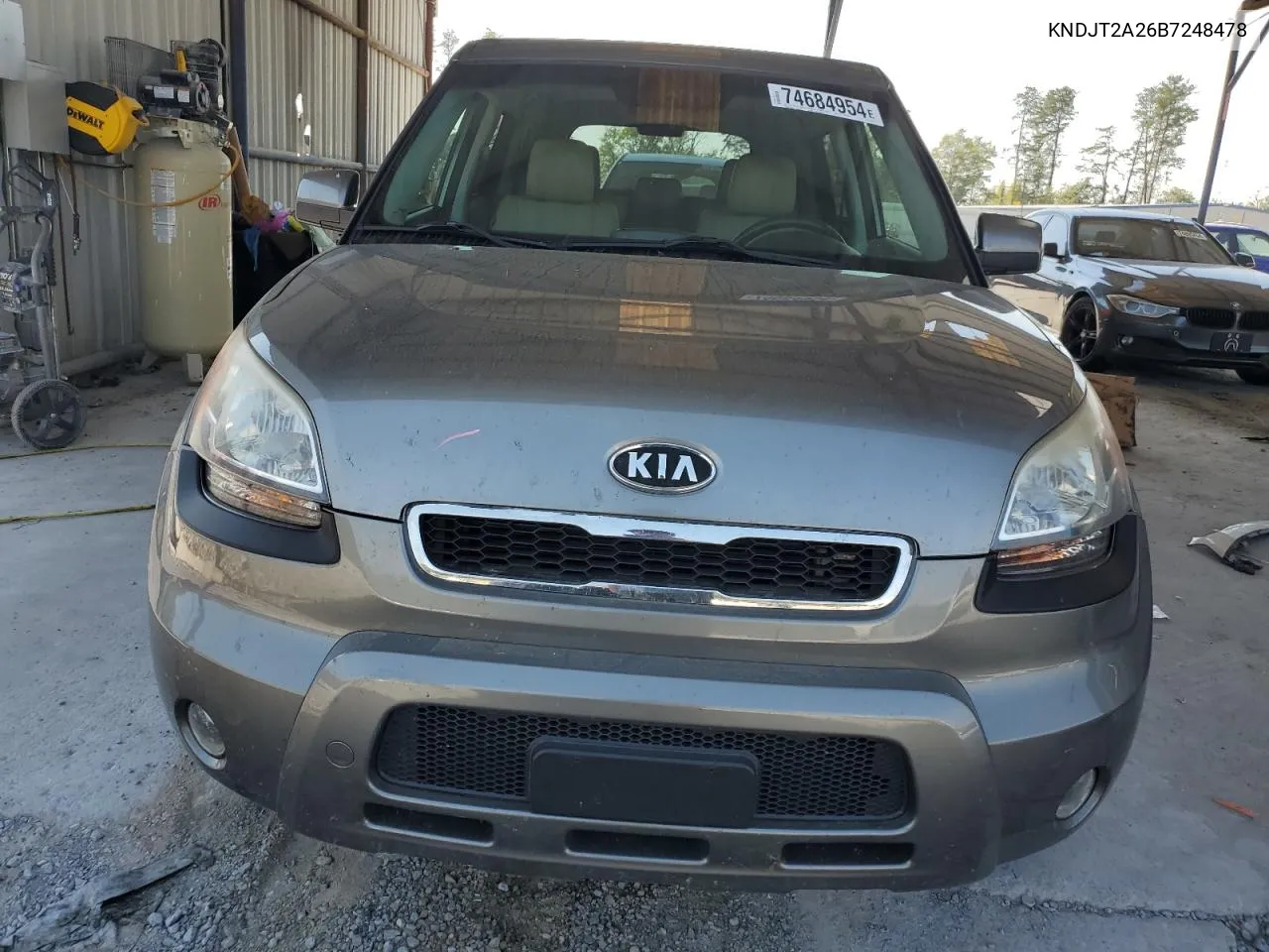 2011 Kia Soul + VIN: KNDJT2A26B7248478 Lot: 74684954