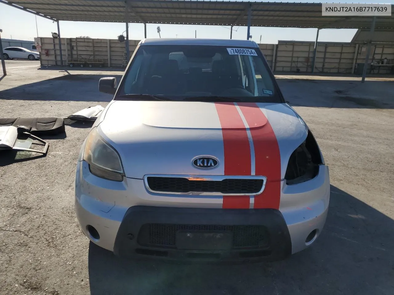 2011 Kia Soul VIN: KNDJT2A16B7717639 Lot: 74808754