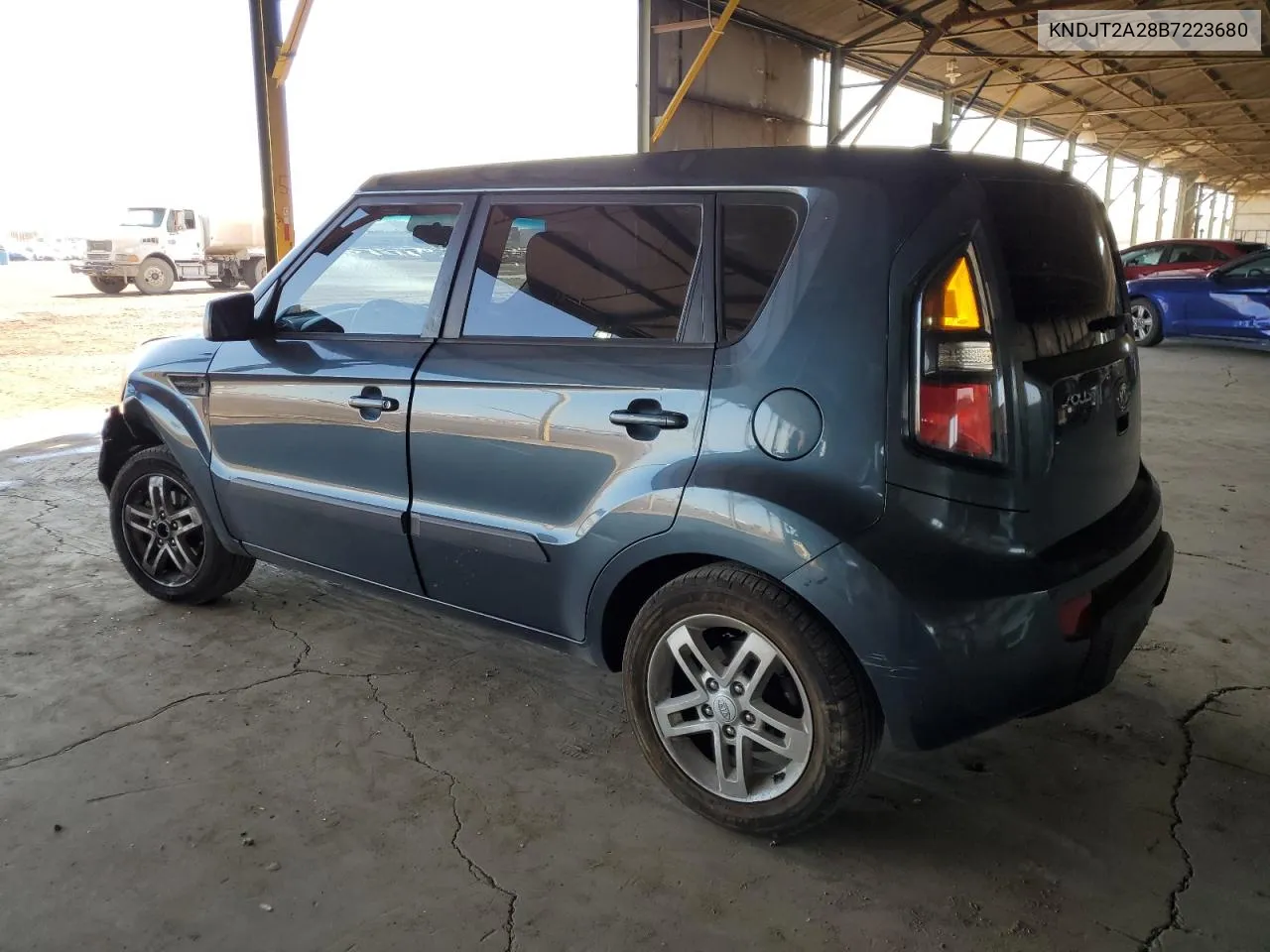 KNDJT2A28B7223680 2011 Kia Soul +