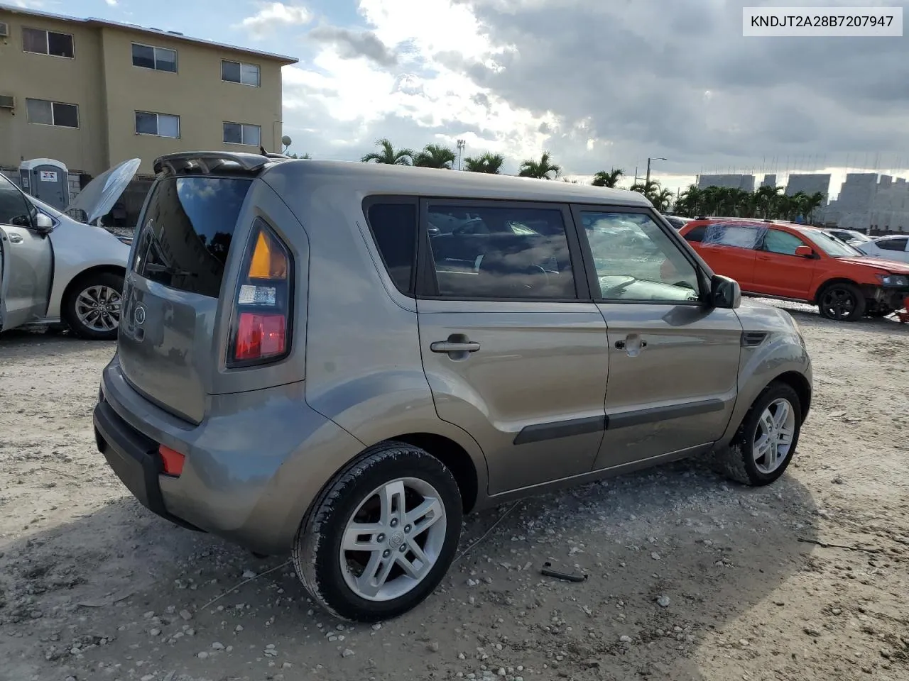 2011 Kia Soul + VIN: KNDJT2A28B7207947 Lot: 75823504