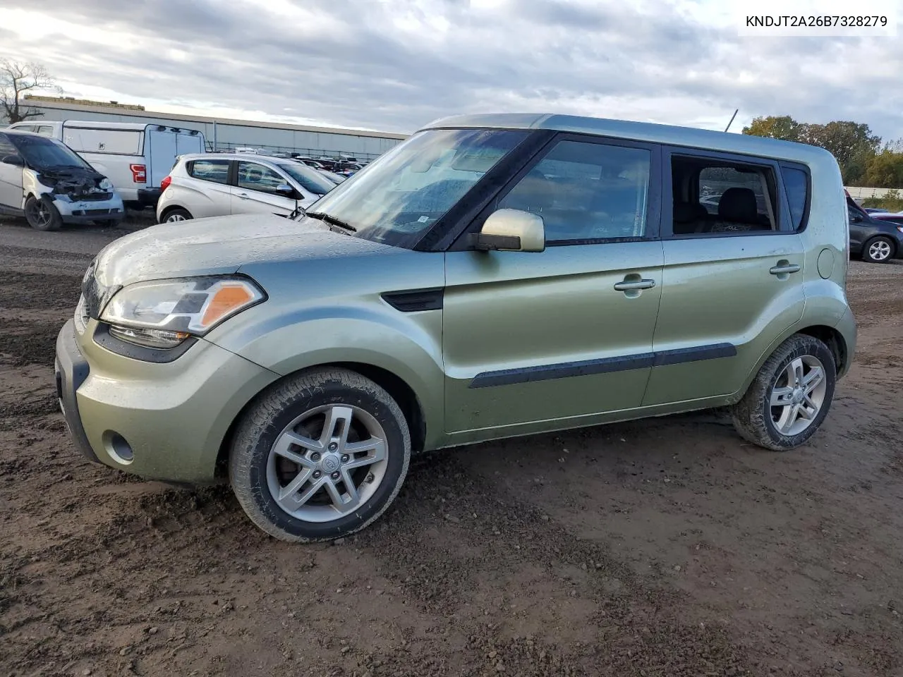 KNDJT2A26B7328279 2011 Kia Soul +