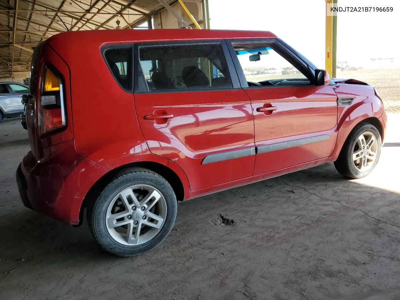 KNDJT2A21B7196659 2011 Kia Soul +