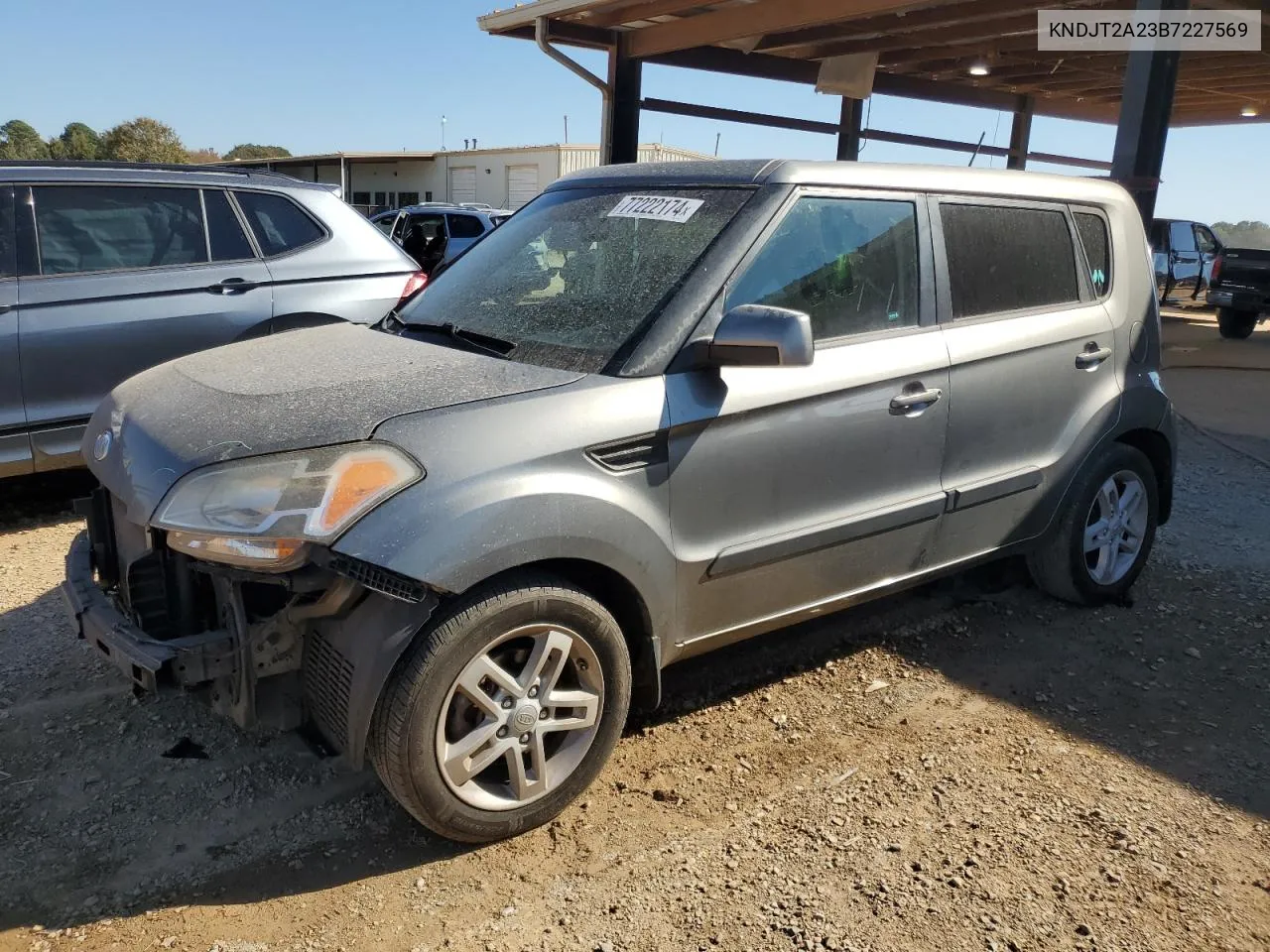 2011 Kia Soul + VIN: KNDJT2A23B7227569 Lot: 77222174