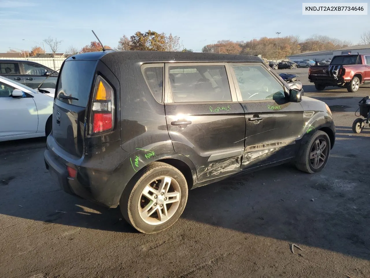 2011 Kia Soul + VIN: KNDJT2A2XB7734646 Lot: 77784234