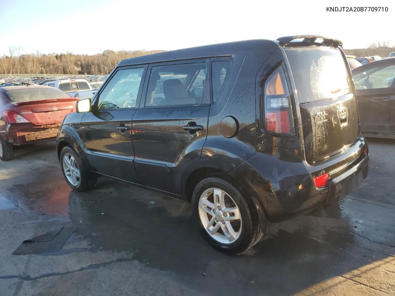 2011 Kia Soul + VIN: KNDJT2A20B7709710 Lot: 79509134