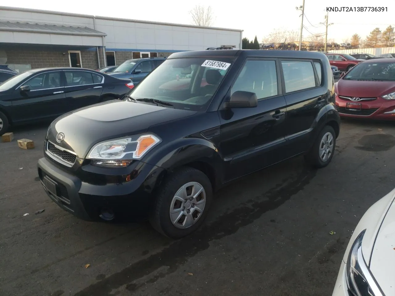 2011 Kia Soul VIN: KNDJT2A13B7736391 Lot: 81587984