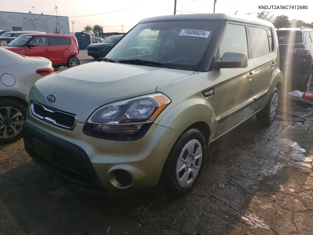 2012 Kia Soul VIN: KNDJT2A56C7412680 Lot: 70608624