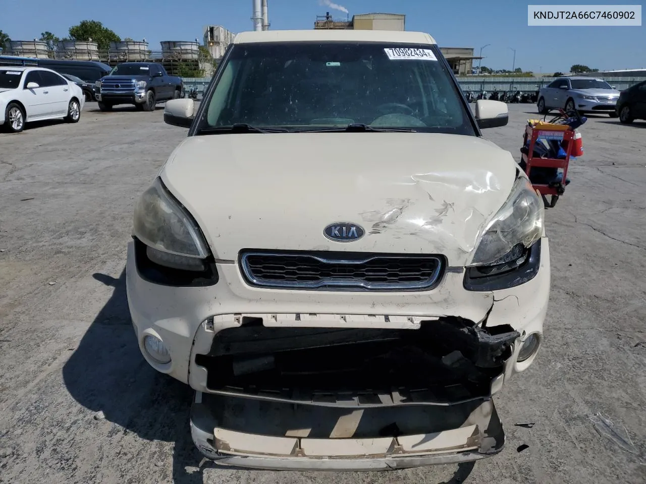 2012 Kia Soul + VIN: KNDJT2A66C7460902 Lot: 70982434