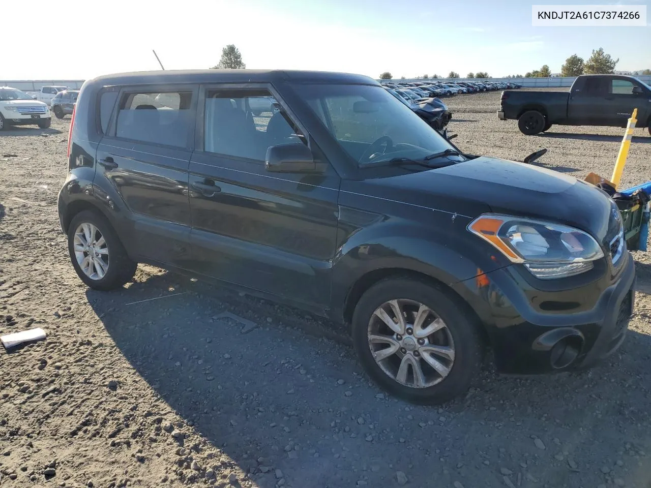 2012 Kia Soul + VIN: KNDJT2A61C7374266 Lot: 72826154