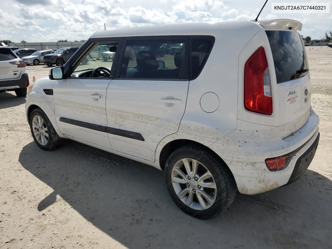 2012 Kia Soul + VIN: KNDJT2A67C7440321 Lot: 73864534