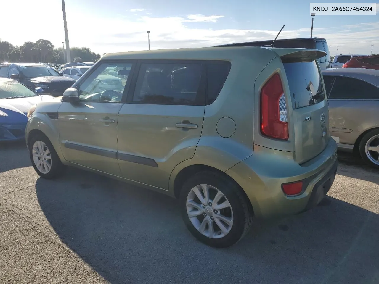 2012 Kia Soul + VIN: KNDJT2A66C7454324 Lot: 74351354