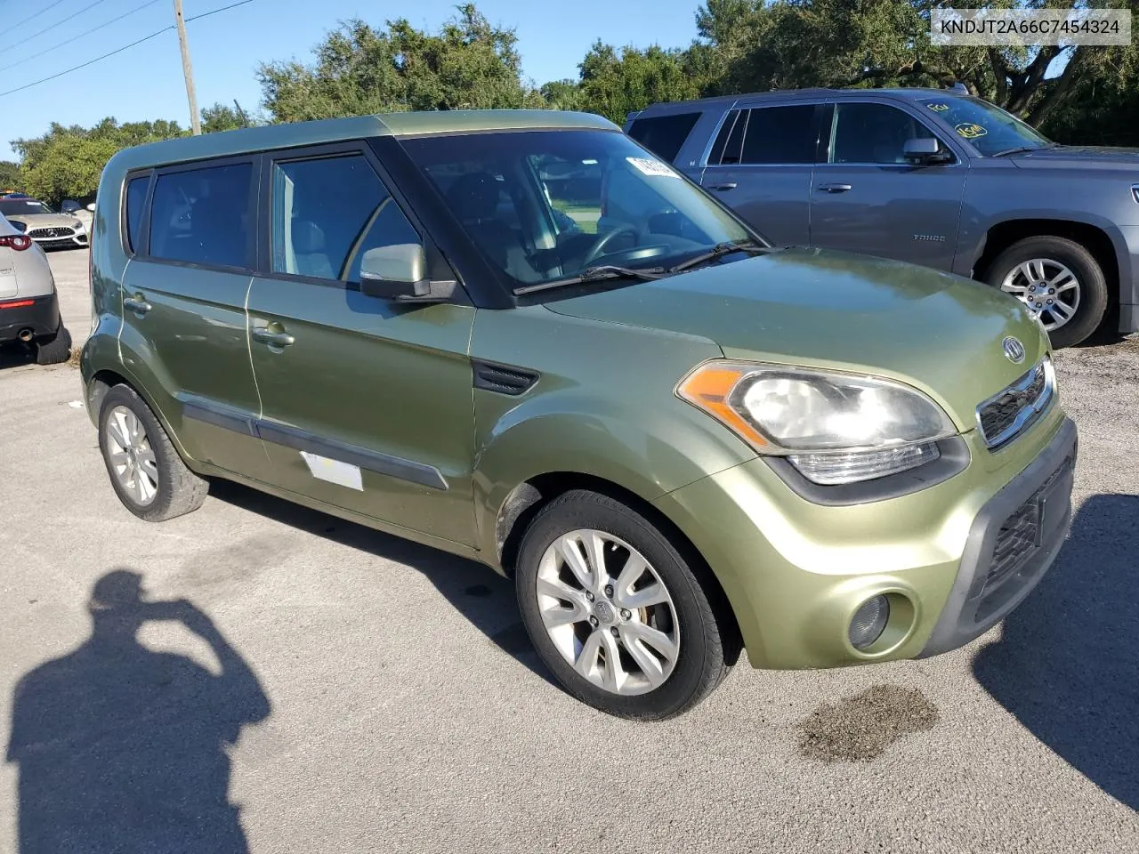 2012 Kia Soul + VIN: KNDJT2A66C7454324 Lot: 74351354