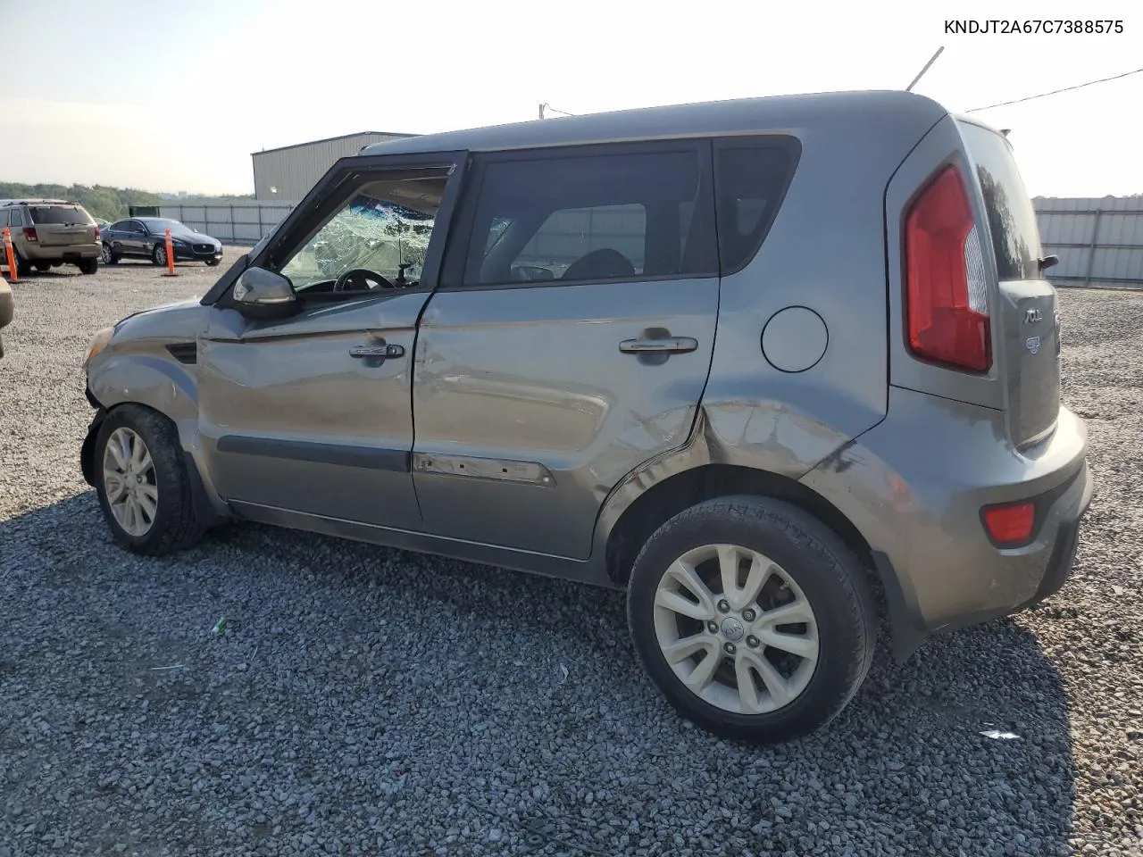 2012 Kia Soul + VIN: KNDJT2A67C7388575 Lot: 75882654