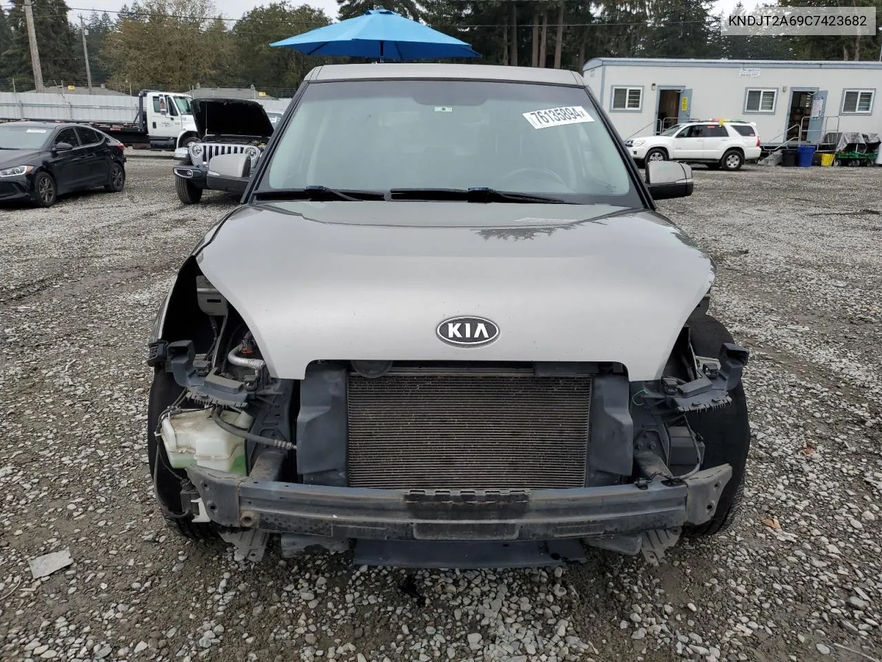 2012 Kia Soul + VIN: KNDJT2A69C7423682 Lot: 76135894