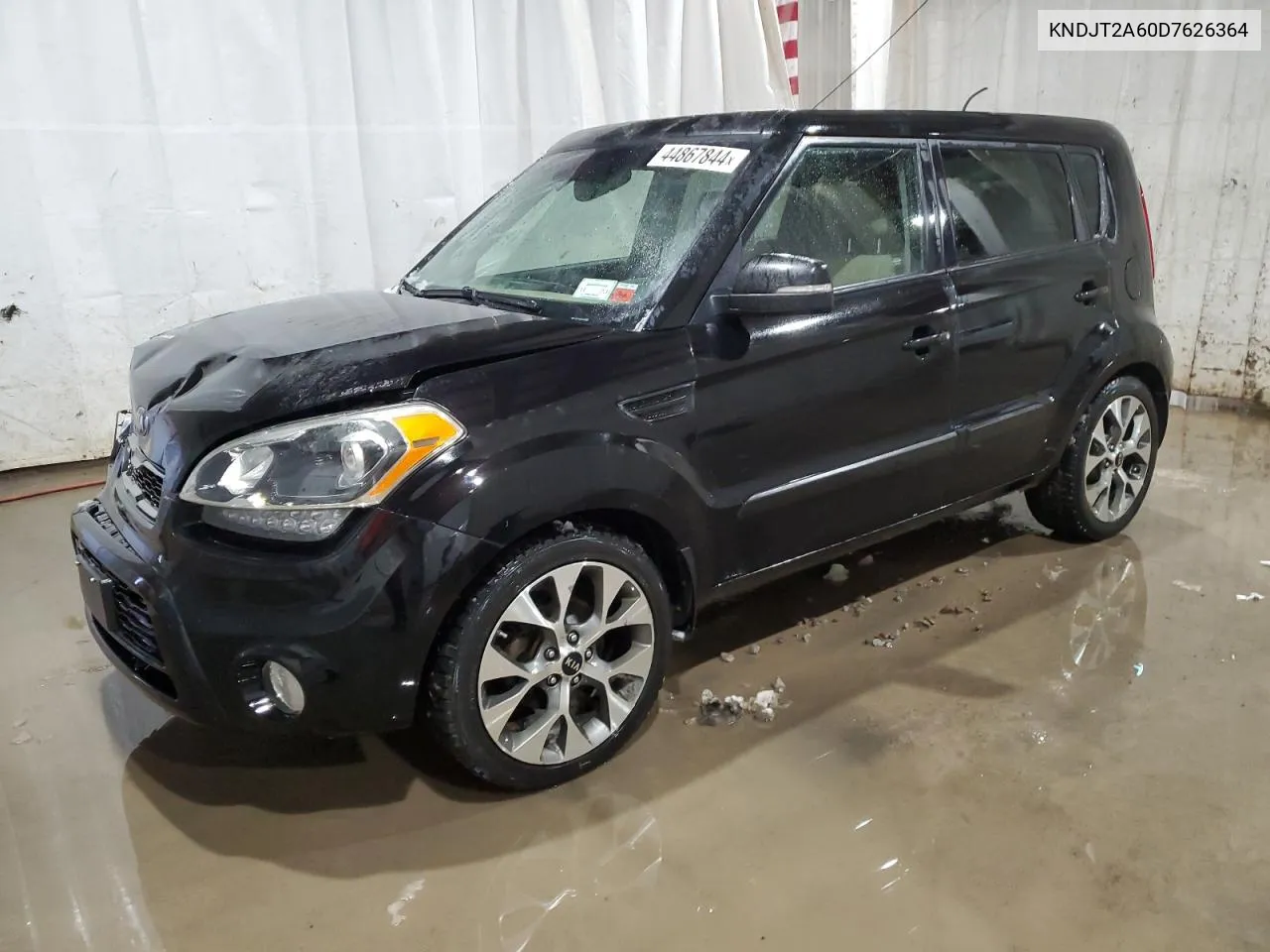 2013 Kia Soul + VIN: KNDJT2A60D7626364 Lot: 44867844