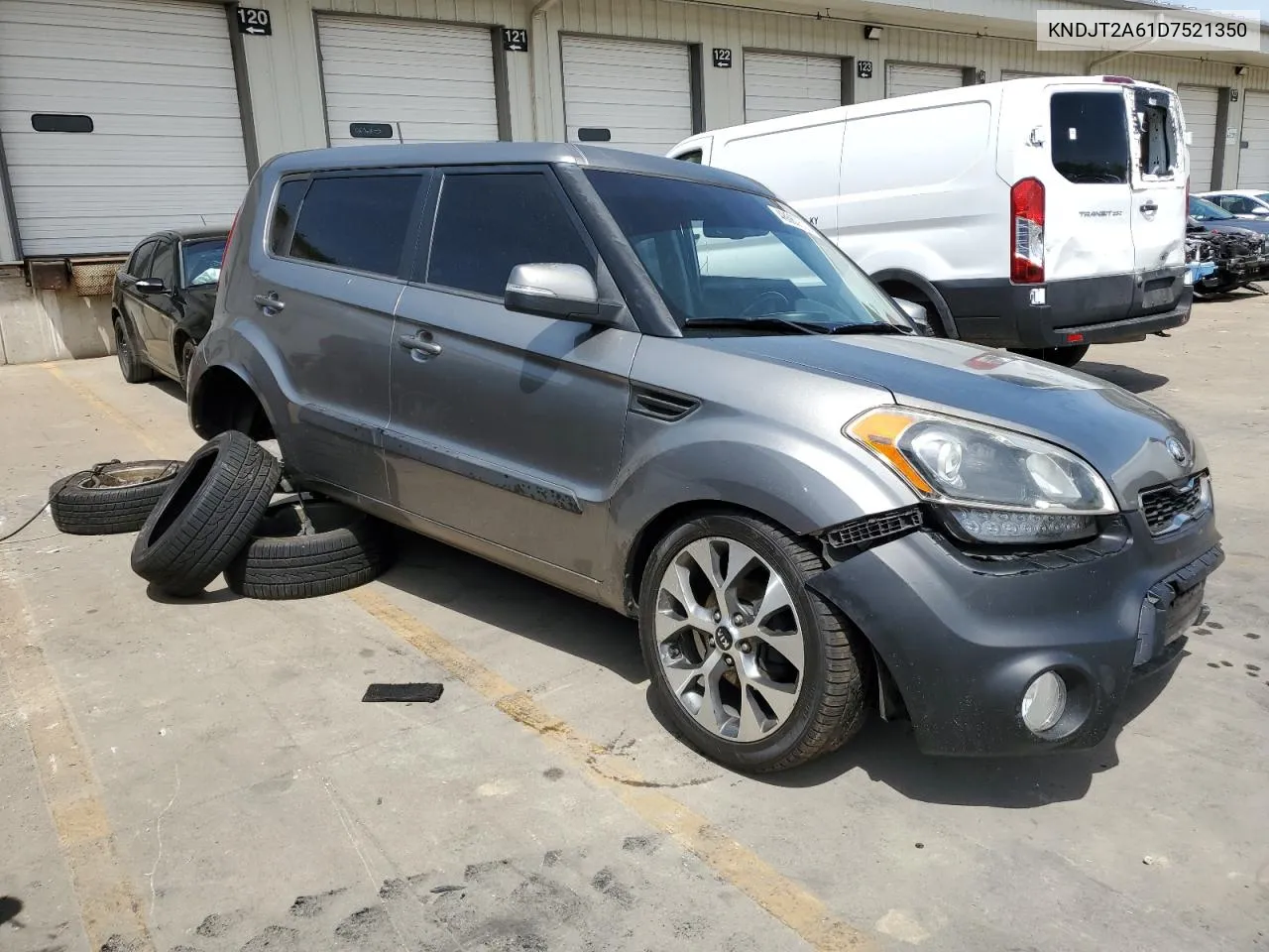 2013 Kia Soul + VIN: KNDJT2A61D7521350 Lot: 48660833