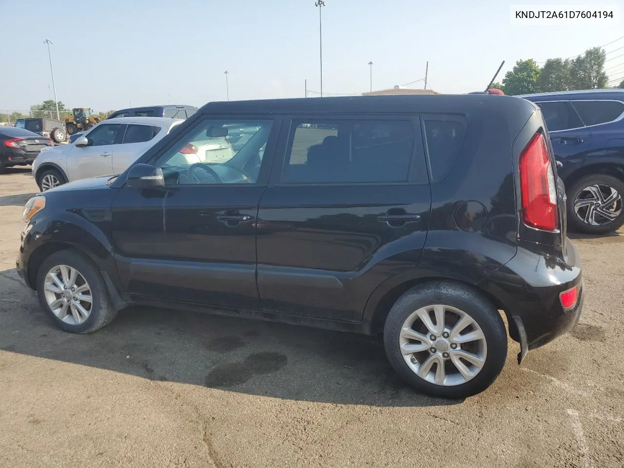 2013 Kia Soul + VIN: KNDJT2A61D7604194 Lot: 59318974