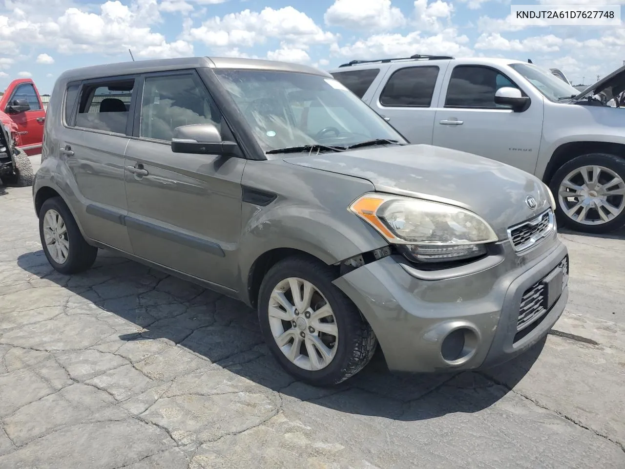 2013 Kia Soul + VIN: KNDJT2A61D7627748 Lot: 60358864