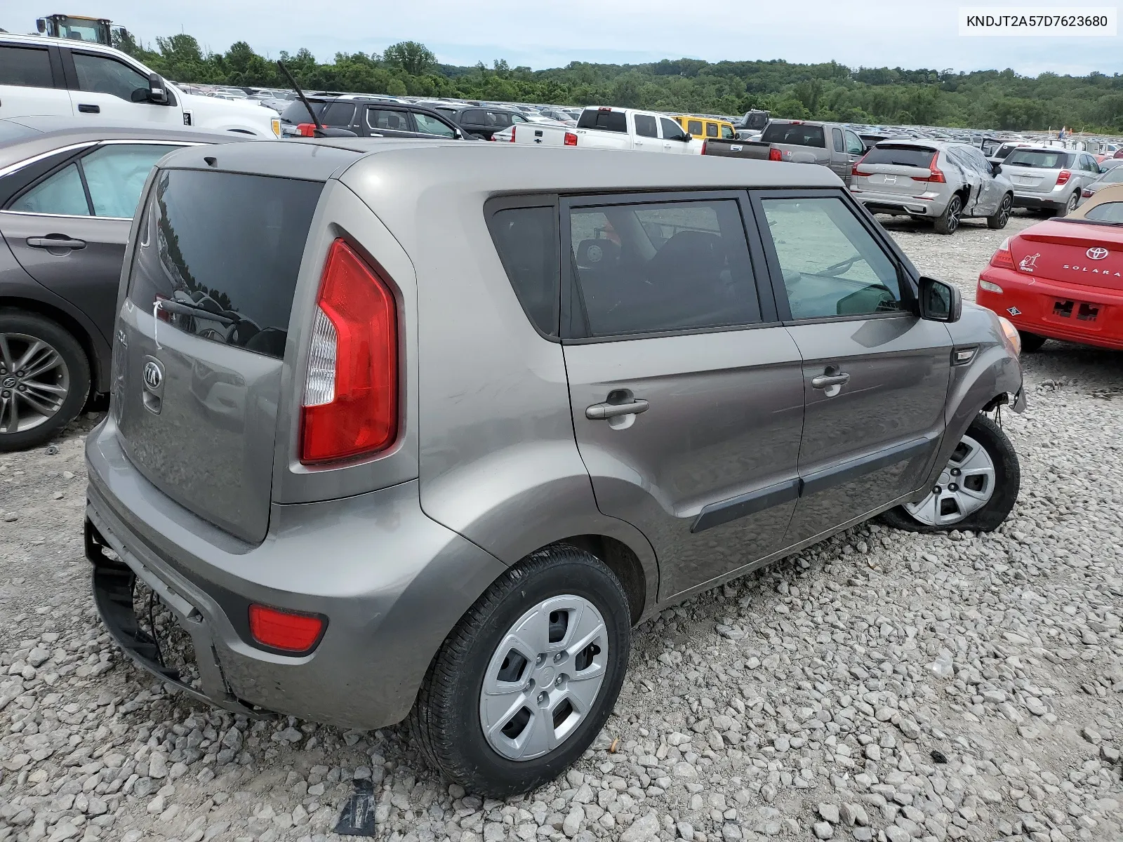 KNDJT2A57D7623680 2013 Kia Soul