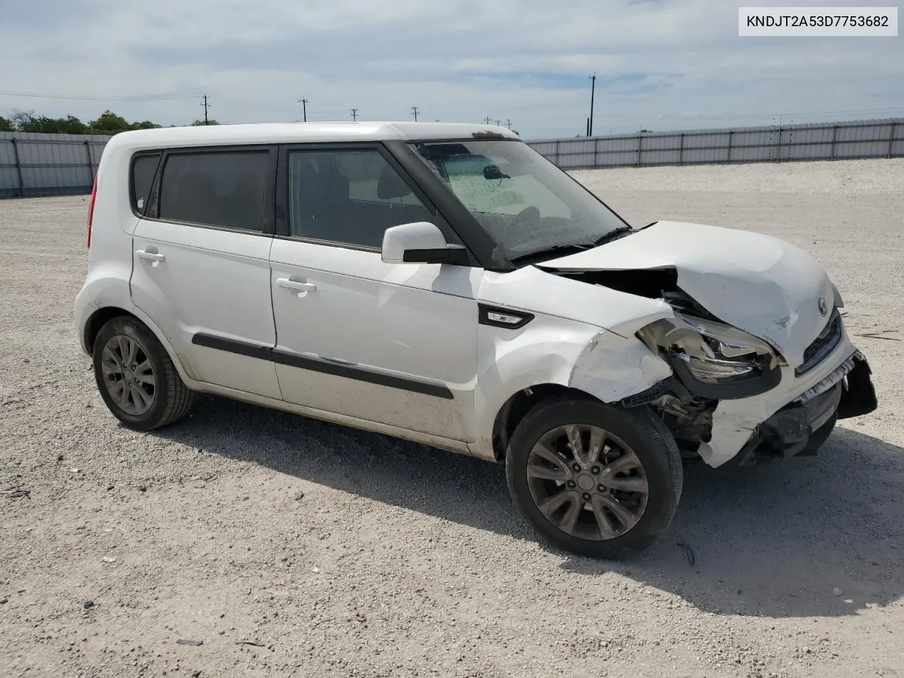 KNDJT2A53D7753682 2013 Kia Soul