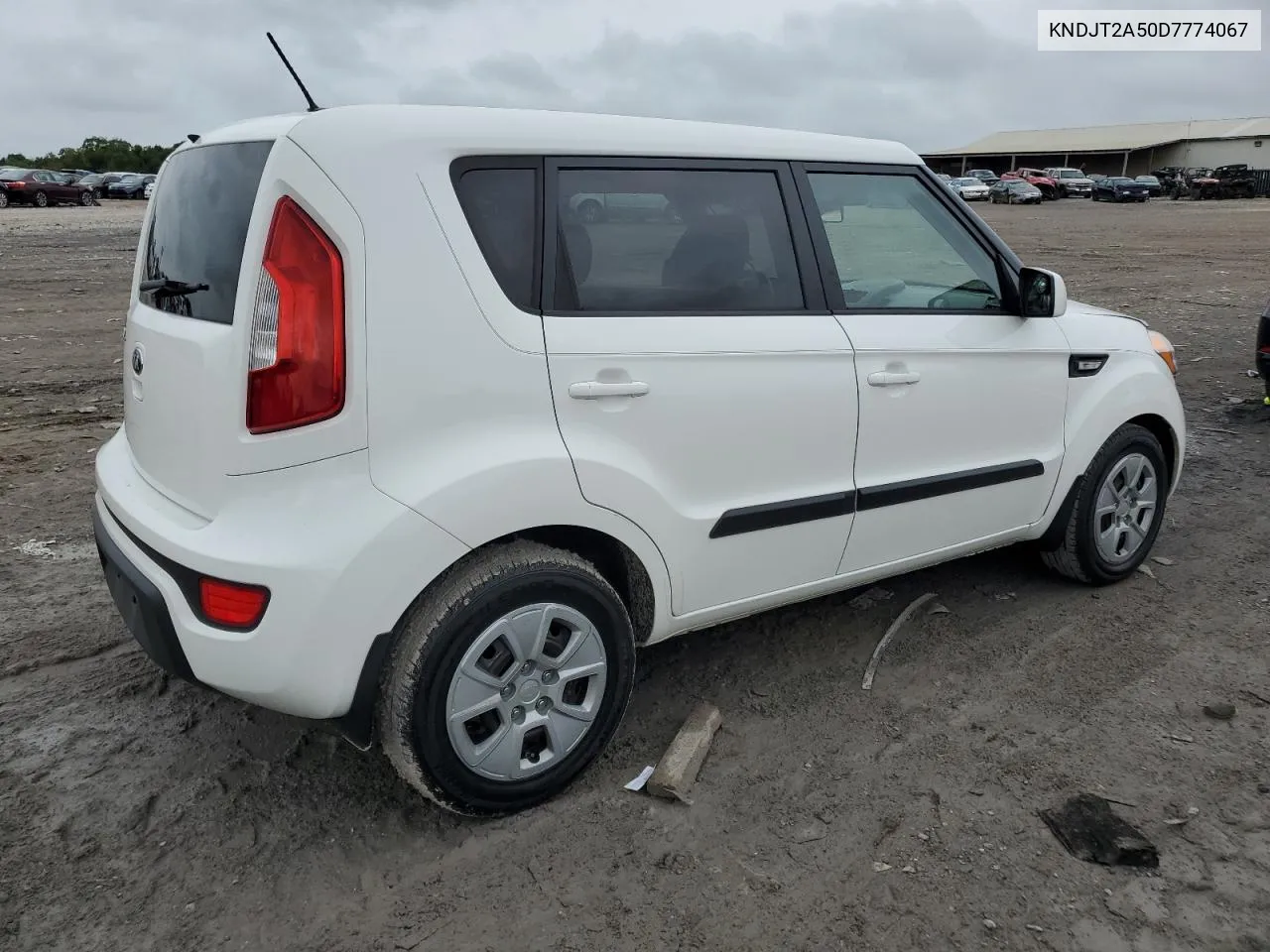 KNDJT2A50D7774067 2013 Kia Soul