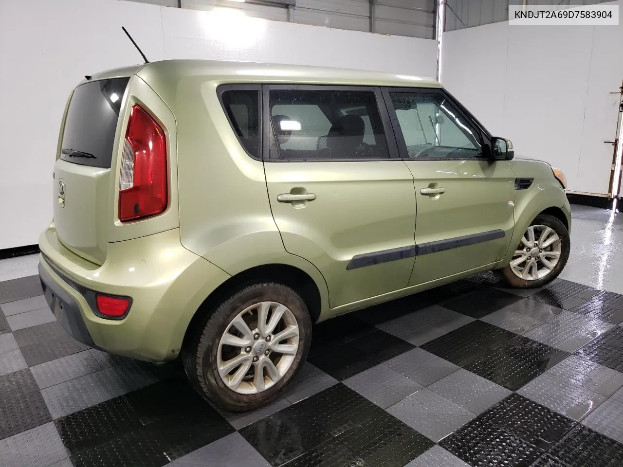 KNDJT2A69D7583904 2013 Kia Soul +