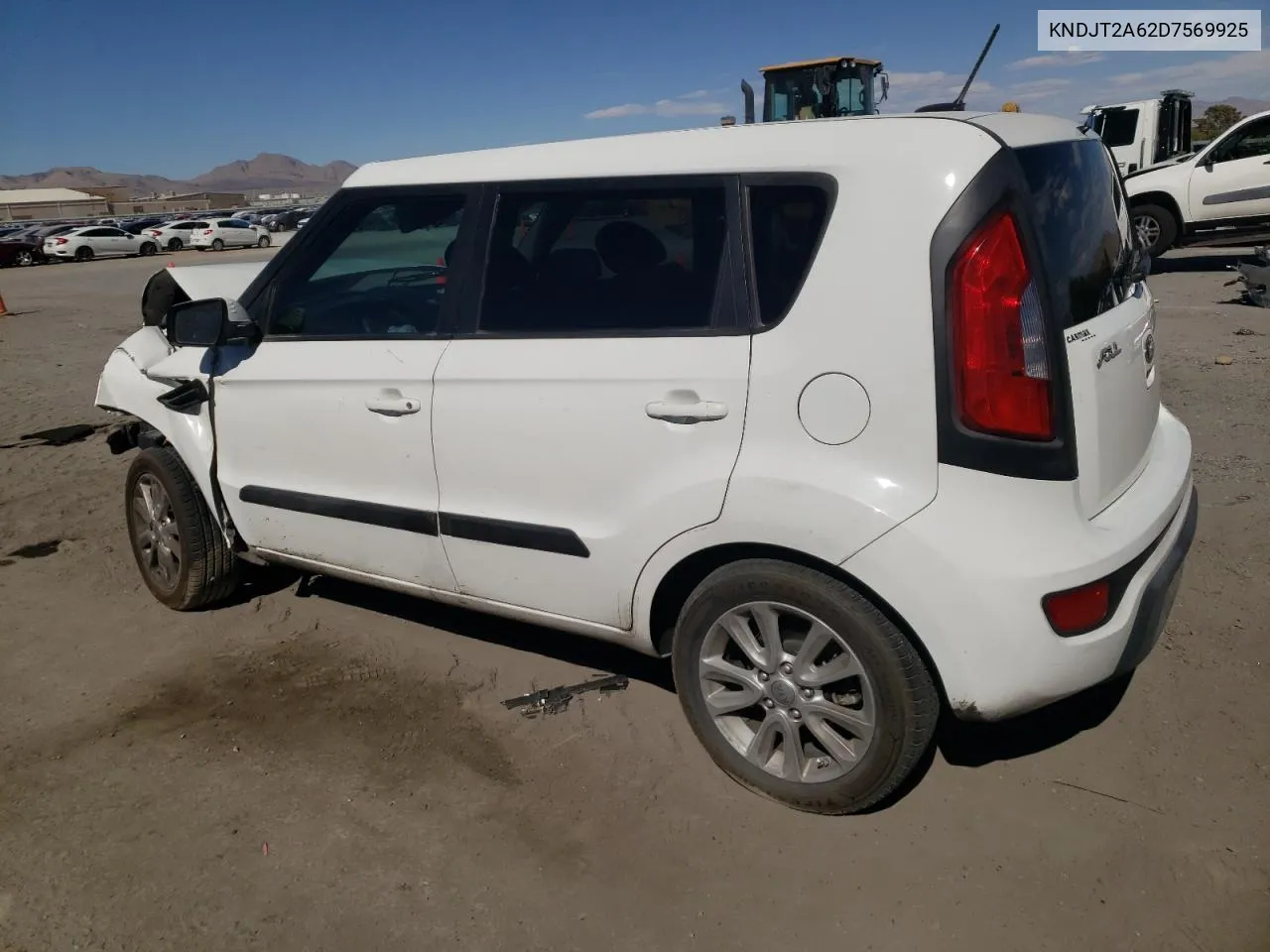 KNDJT2A62D7569925 2013 Kia Soul +