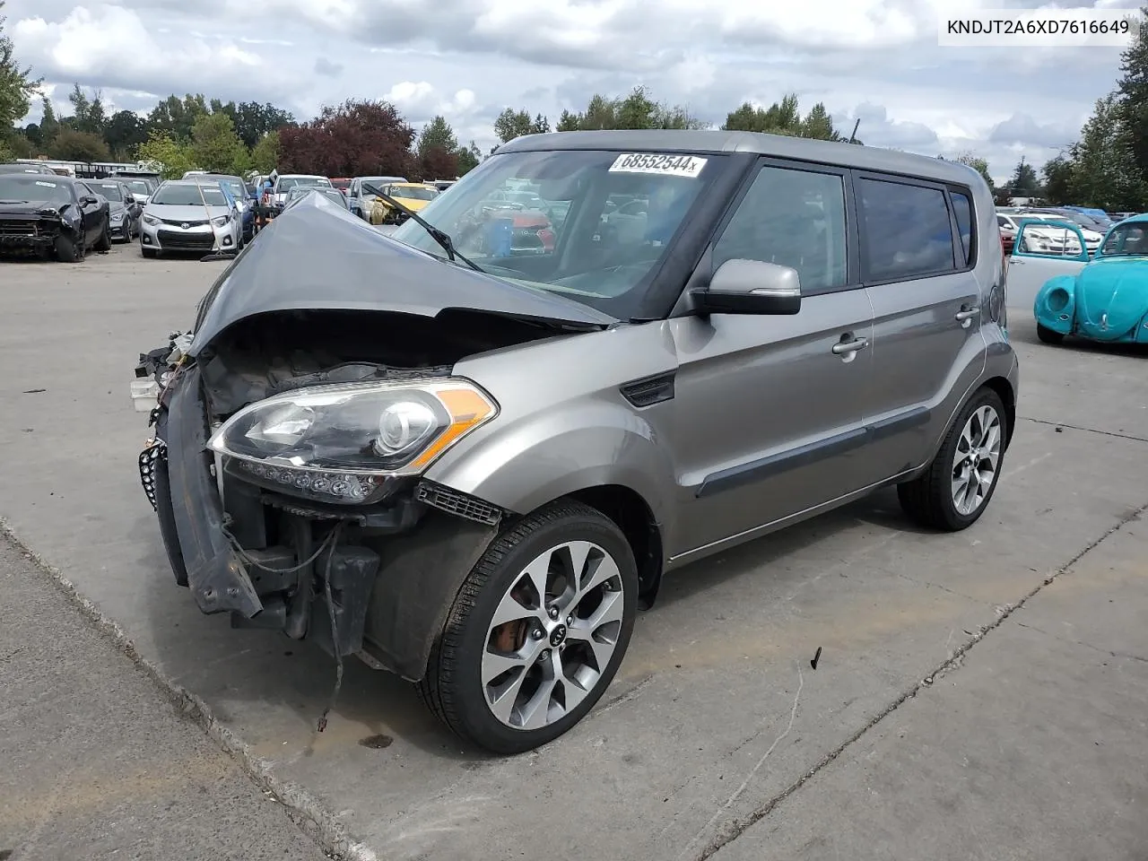 KNDJT2A6XD7616649 2013 Kia Soul +