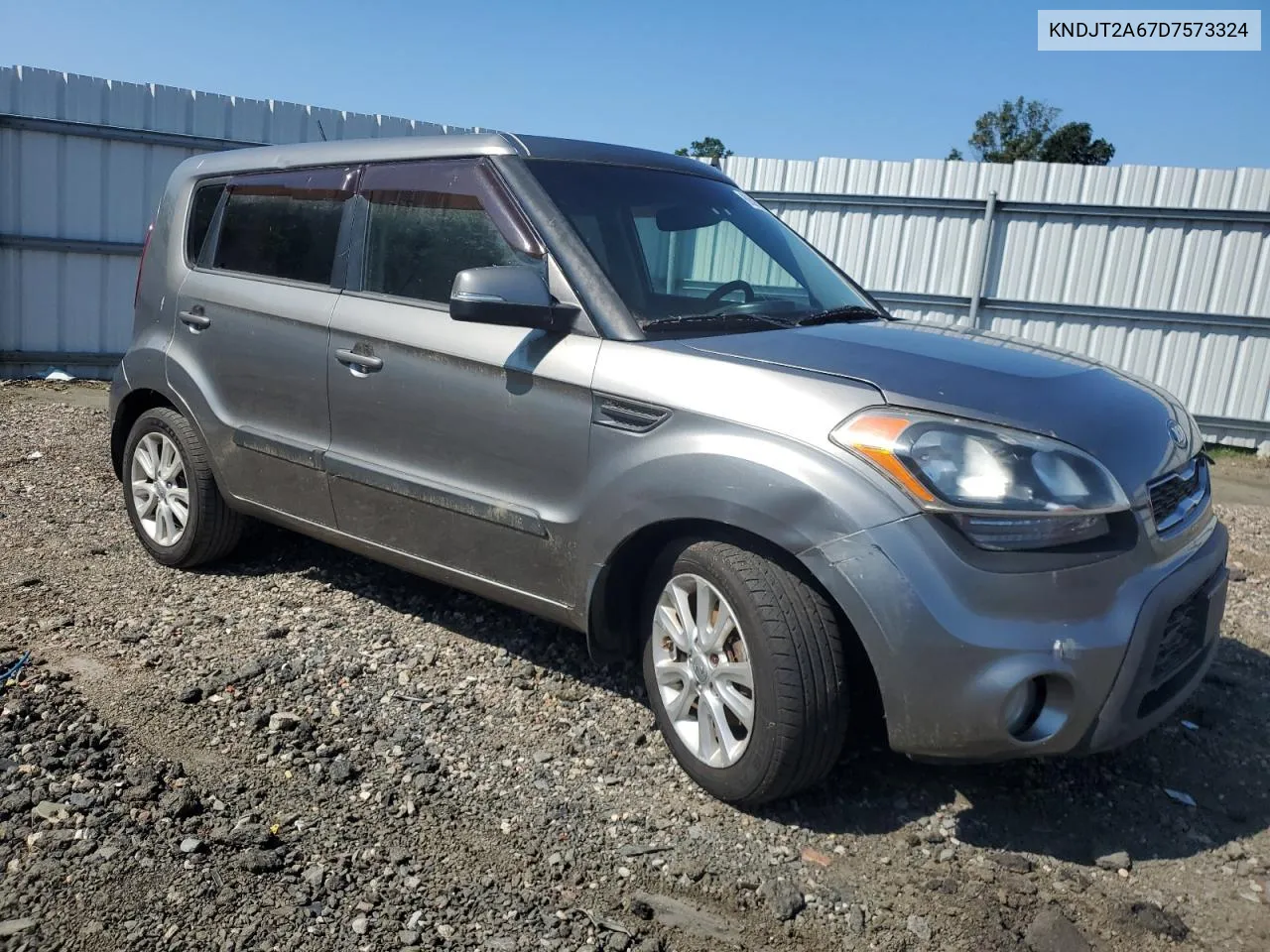 2013 Kia Soul + VIN: KNDJT2A67D7573324 Lot: 68596964