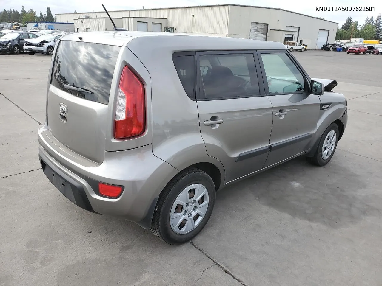 KNDJT2A50D7622581 2013 Kia Soul