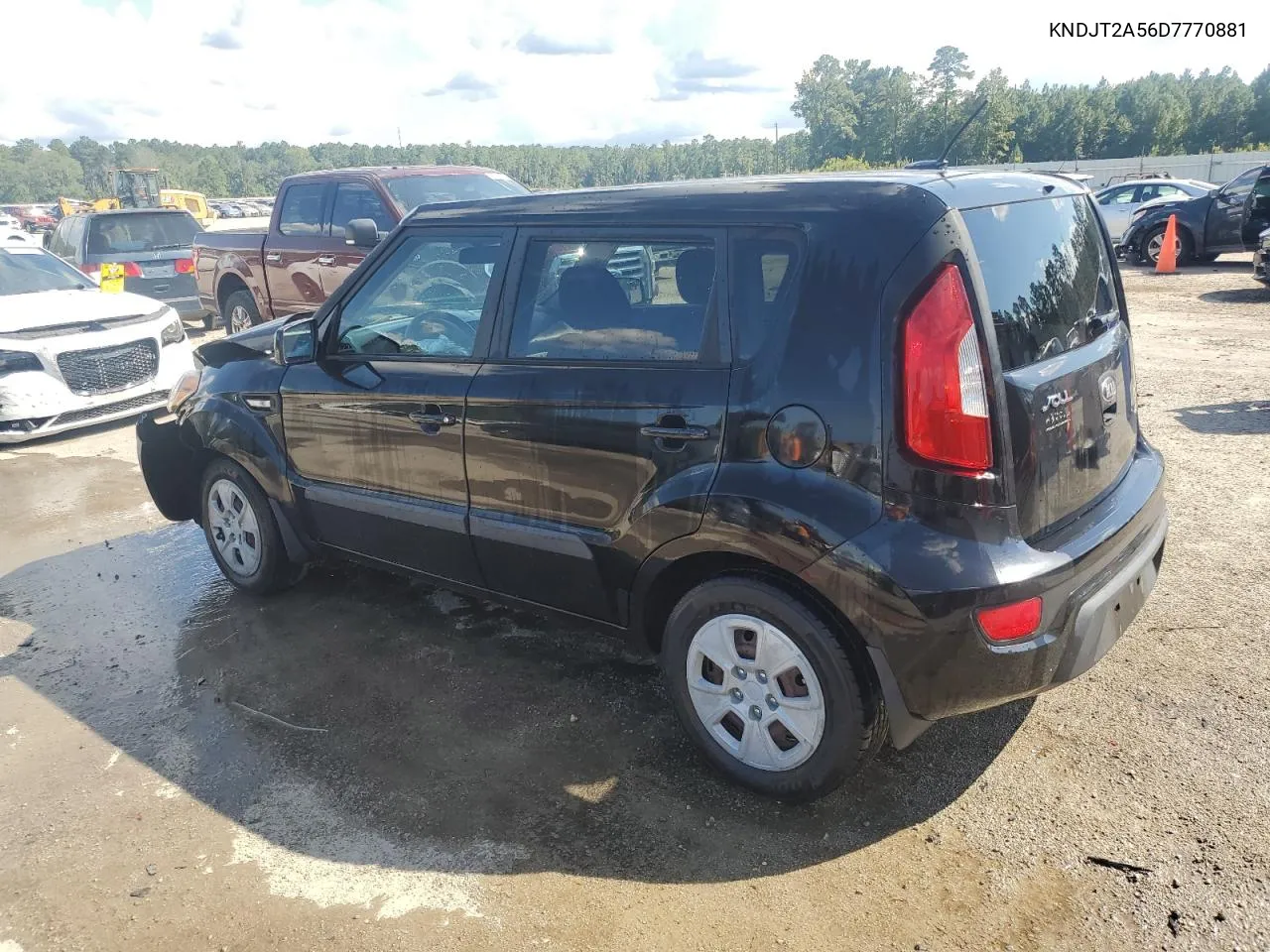 KNDJT2A56D7770881 2013 Kia Soul