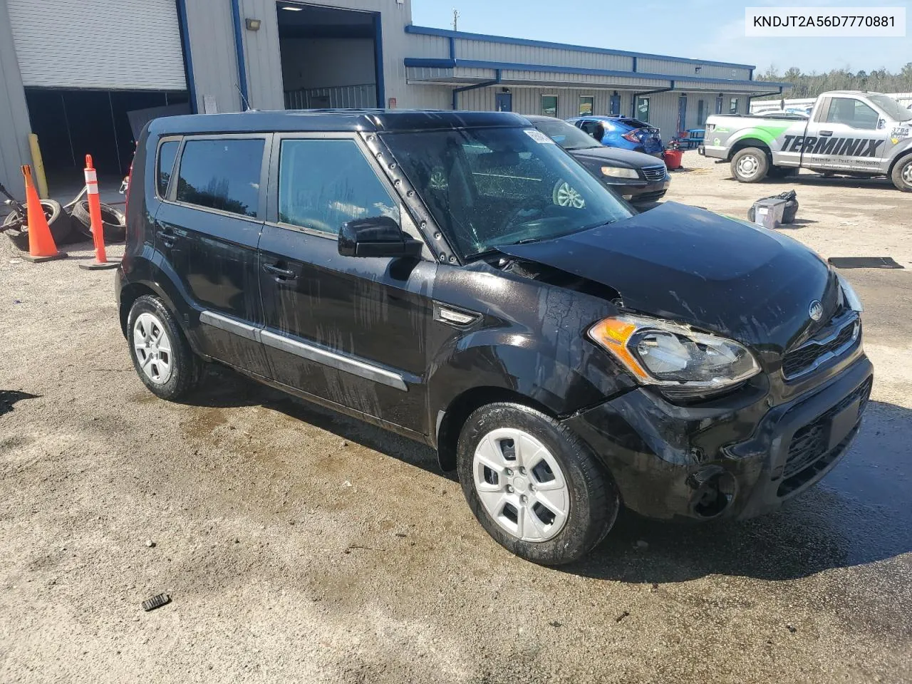 KNDJT2A56D7770881 2013 Kia Soul