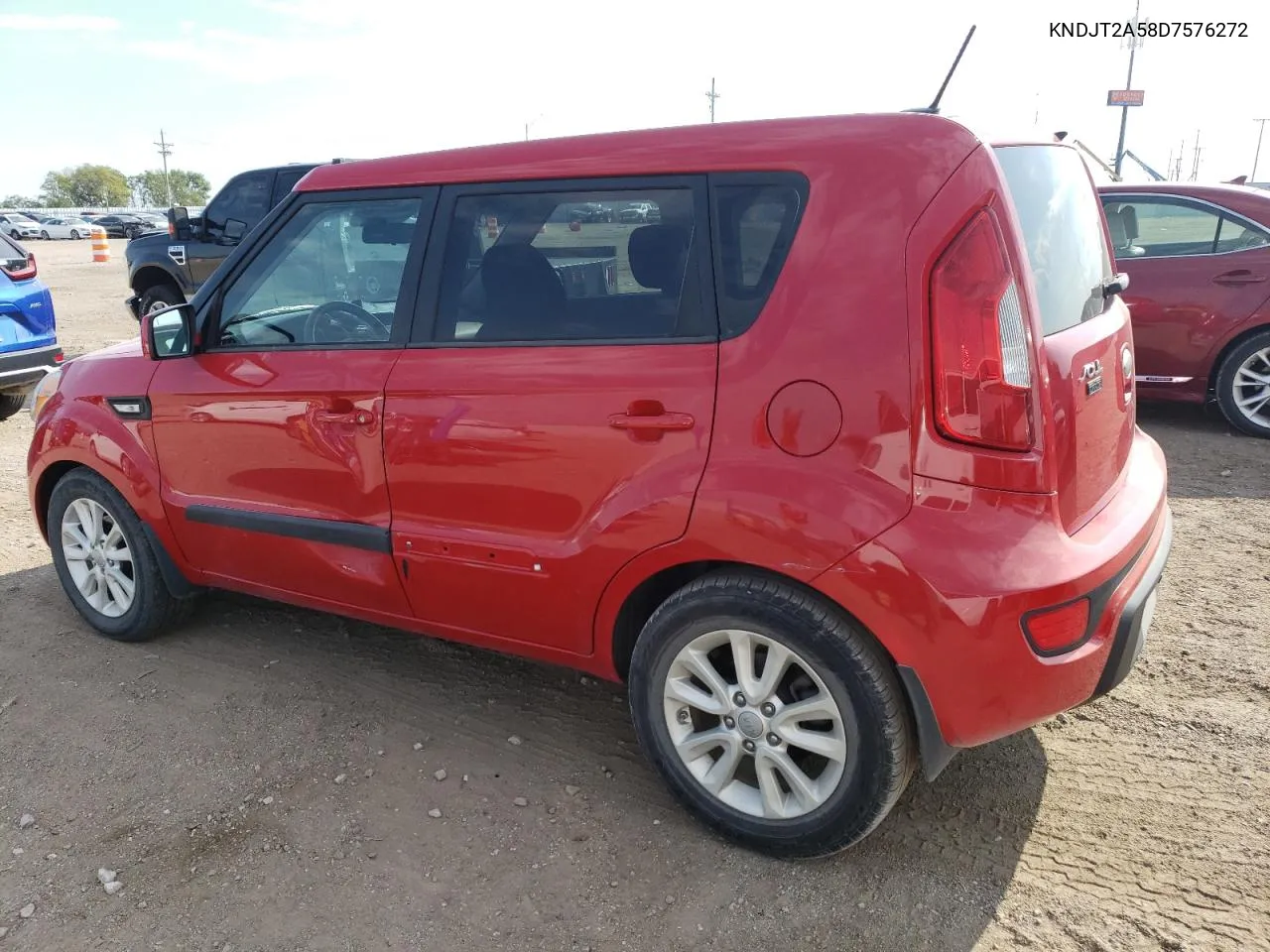 2013 Kia Soul VIN: KNDJT2A58D7576272 Lot: 70585214