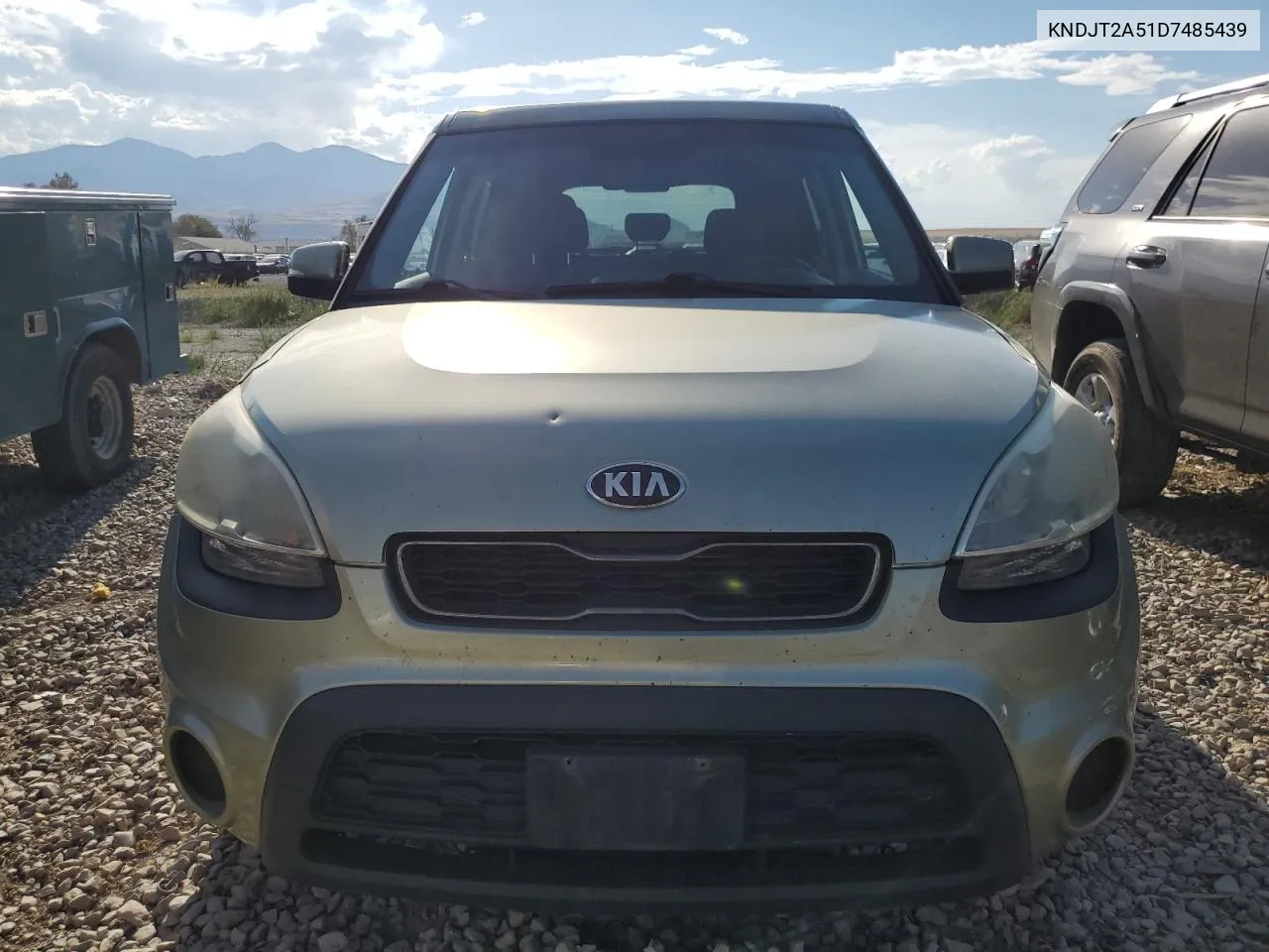 2013 Kia Soul VIN: KNDJT2A51D7485439 Lot: 70839454