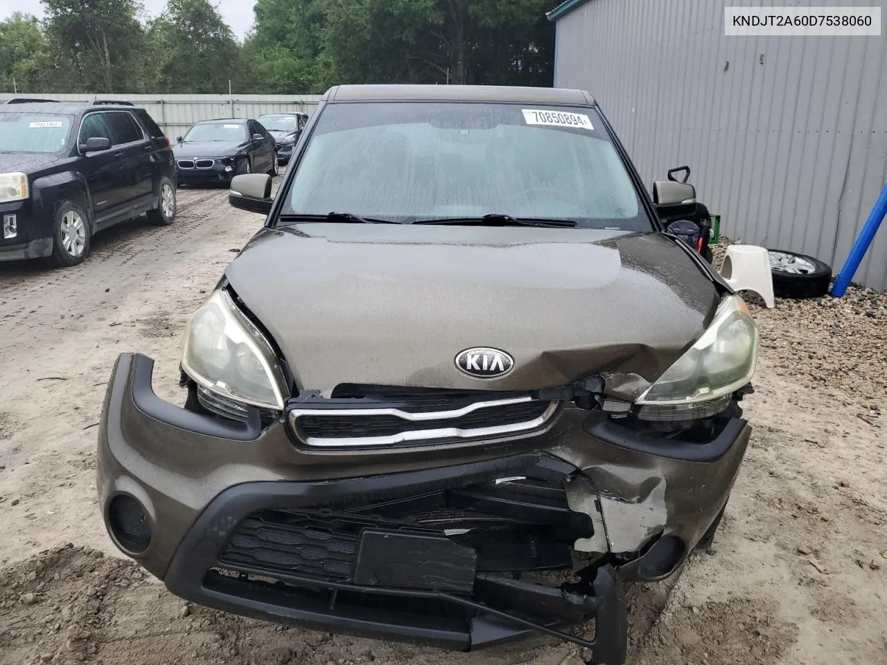 KNDJT2A60D7538060 2013 Kia Soul +