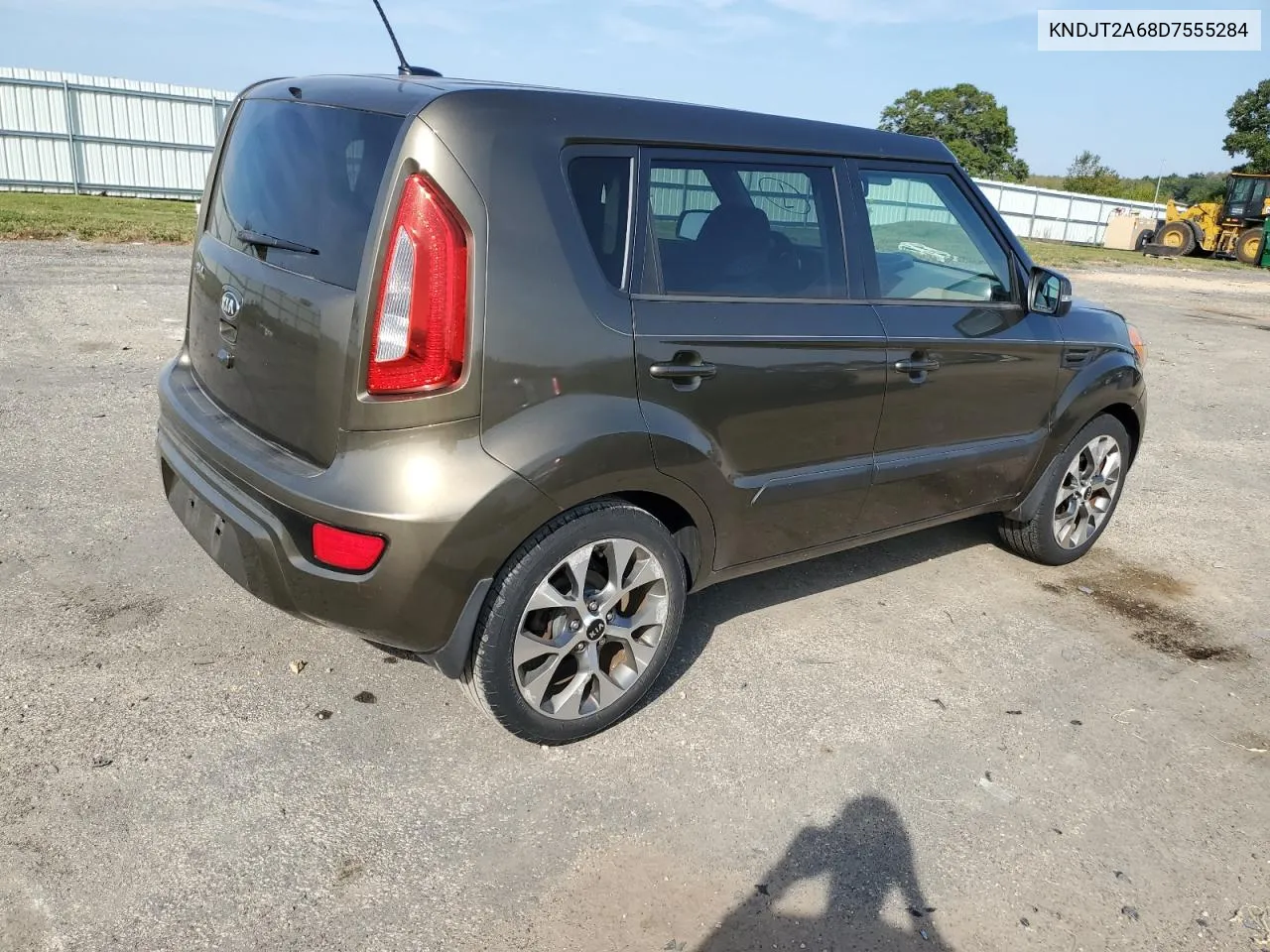 KNDJT2A68D7555284 2013 Kia Soul +